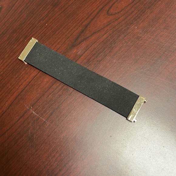 Many on hand as party favors idea, NWT Guess/Marciano Bracelet - Picture 3 of 6